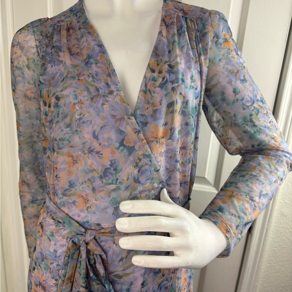 Laundry by Shelli Segal Long Sleeve Floral Mesh Wrap Dress Size 4. D20 - Picture 5 of 17